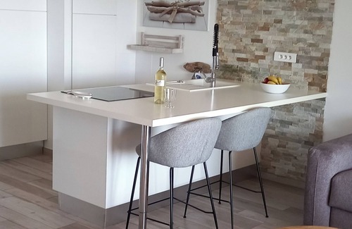 Santa-Reparata-di-Balagna Apartamento | Stunning 56m² T2 Apartment with Panoramic View of L’Île-Rousse and the Sea 🌊☀️