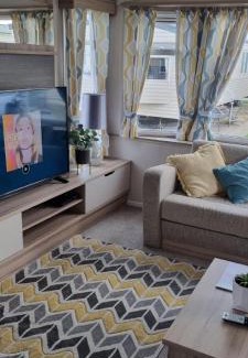 Rhuddlan Otro | Stunning 6 Berth Caravan At Sun Valley Caravan Park, Rhyl Ref 81039N