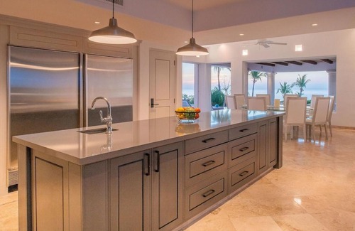 San José del Cabo Villa | Stunning 6bd Villa in Palmilla! Fully Staffed w Chauffeur and Yacht included!