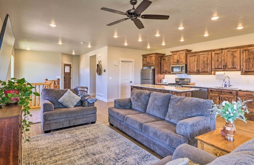 Leeds Casa | Stunning Adobe Home Overlooking Silver Reef