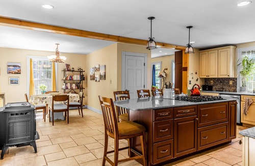 Otis Casa | Stunning and Serene Springy Pond Gem; close to Acadia, Bar Harbor. Pets welcome!