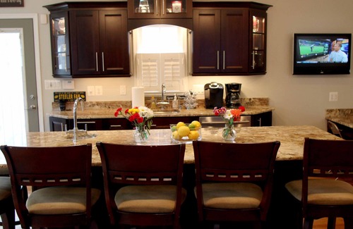 Annapolis Casa | Impresionante casa de Annapolis! Disponible 2020 USNA Commisioning Week!