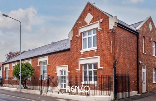 Newark Apartamento | Stunning Apartment | Free Parking | Free Wi-Fi