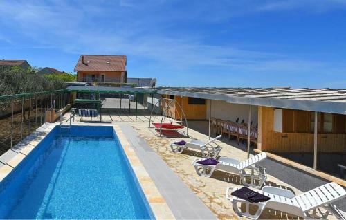 Skradin Apartamento | Stunning Apartment In Dubravice