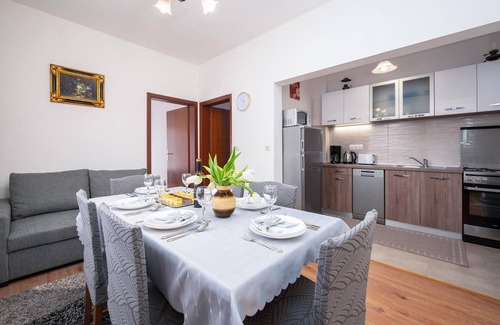 Valbandon Apartamento | Impresionante apartamento en Fazana con.