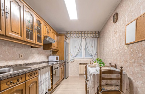 Distrito Oeste Apartamento | Impresionante apartamento en Gijón con.