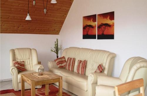 Roggentin Apartamento | Stunning Apartment In Mirow Ot Qualzow