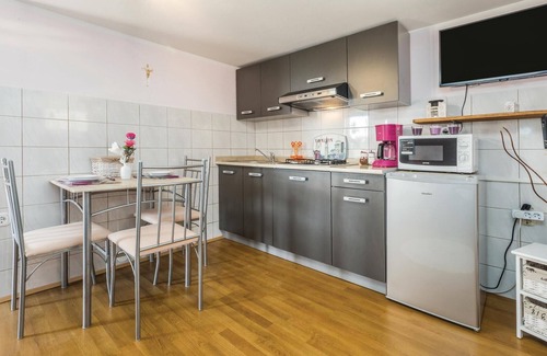 Zbandaj Apartamento | Impresionante apartamento en Radmani.
