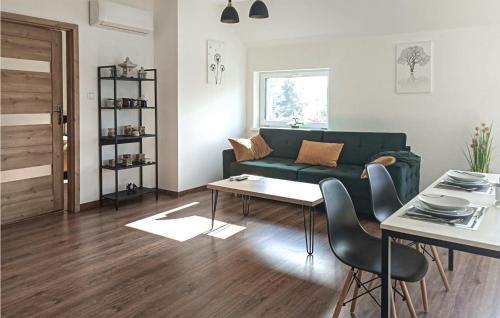 Wolsztyn Apartamento | Stunning Apartment In Wilcze With Sauna