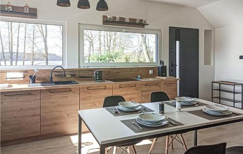 Wolsztyn Apartamento | Stunning Apartment In Wilcze With Sauna