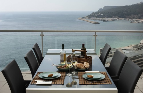 Aldeia do Meco Apartamento | Stunning apartment with sea views, great terrace and pool