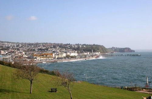 Dawlish Apartamento | Stunning apartment with uninterrupted views
