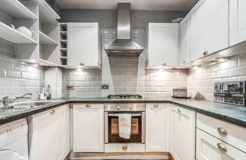 Merchiston Apartamento | Stunning Artistic Hideout Perfect for Family