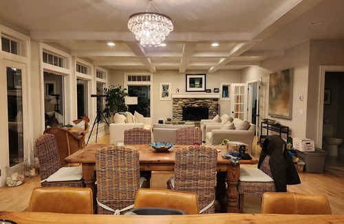 Bainbridge Island Casa | Stunning Bainbridge Beach House