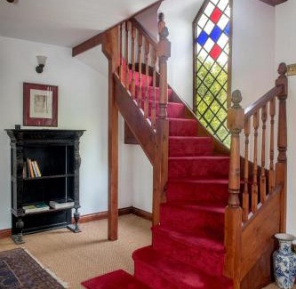 Wadeford Casa | Stunning baptist chapel with concert piano, pets welcome