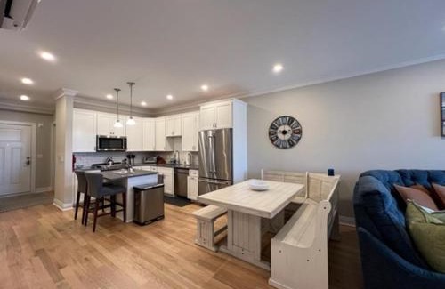 Beach Haven Casa | Stunning Bay Side Condo, In The Heart Of Beach Haven!