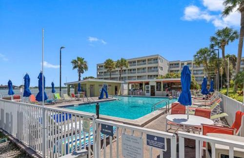 Rocky Point Apartamento | Stunning Bay Views from your Private Balcony