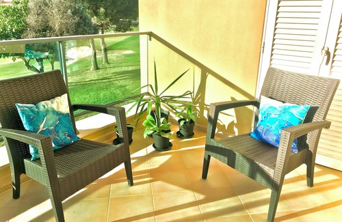 Atalaia Apartamento | Stunning bay views overlooking championship golf course