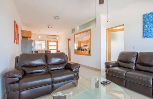 Colina del Sol Condominio | Stunning Bay Views, Pool, Near Malecón Waterfront