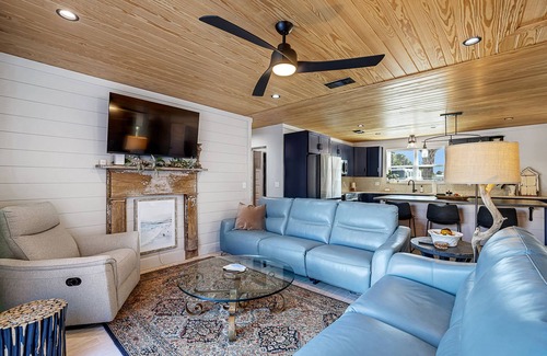 Silver Sands Casa | Stunning Beach House 1/2 block from Beach, Huge Heated Private Pool and Firepit