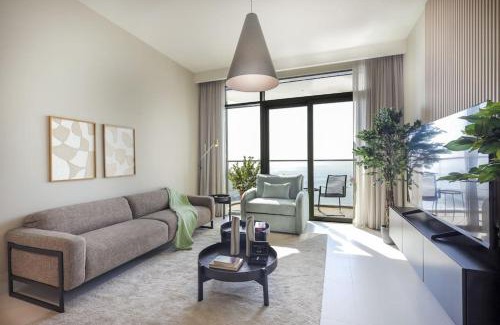 Dubai Marina Apartamento | Stunning Beachfront 1BR Apartment in Palm Jumeirah By ĀYA Boutique