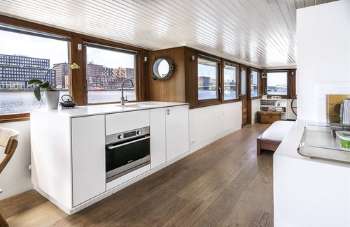 Eastern Docklands Alquiler De Eote | Stunning boat with a view - luxurious with sauna