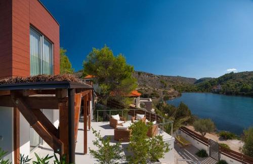 Sutivan Villa | Stunning Brac Villa 5 Bedrooms Villa Infinite Stunning Sea Views Seafront Location Sutivan