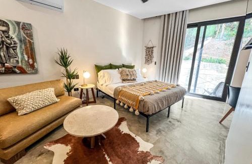 North End Apartamento | Stunning Brand New 1BR in Paradise! w Pool!