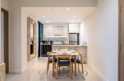 Phuong 1 Apartamento | Stunning City Views from 10 guests at Zenity Aaprtment Dist 1 Free Pool & Gym