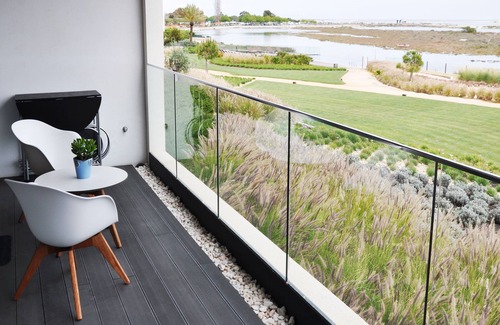 Fuseta Apartamento | Romántico, impresionante, junto al mar Apt en Fuseta, un pequeño pueblo de pescadores, Algarve