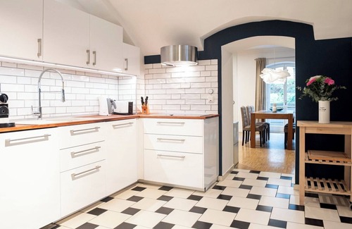 Kreuzberg Apartamento | Stunning, completely private basement apartment