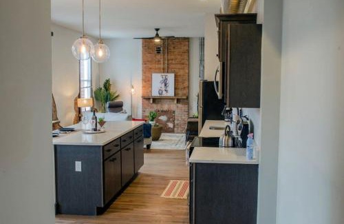 Over-the-Rhine Casa | Stunning Condos Near Washington Park w Parking