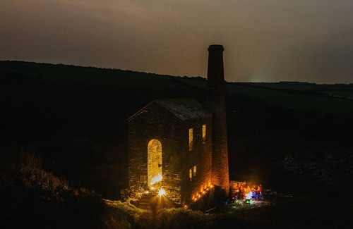 Tintagel Cabina | Stunning Cornish Tipi With sea Views