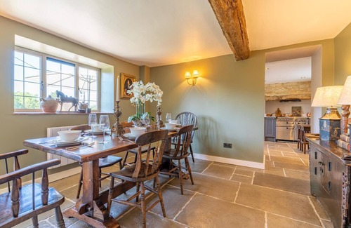 Snowshill Village Casa | Stunning Cotswold Cottage in Snowshill Broughwood