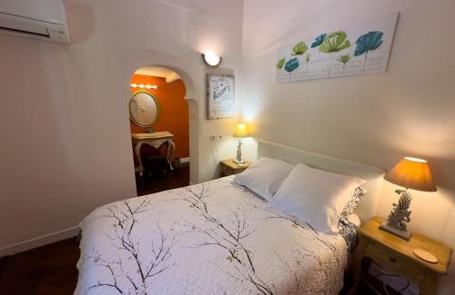 Lorgues Casa | Stunning Cottage with Pool in Provence France