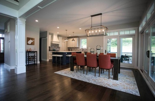 Shepherdstown Casa | Stunning custom Shepherdstown waterfront retreat