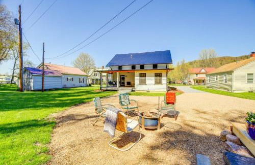 Damascus Casa | Stunning Damascus Vacation Rental with Fire Pit!