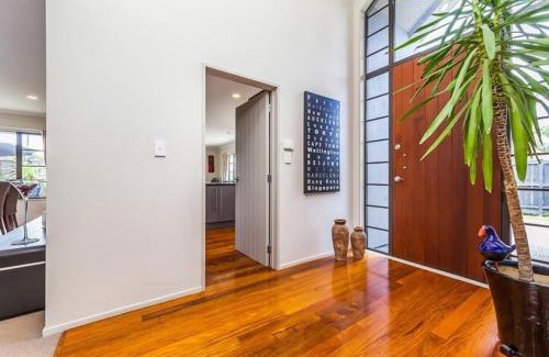 Flat Bush Casa | Stunning Family Home