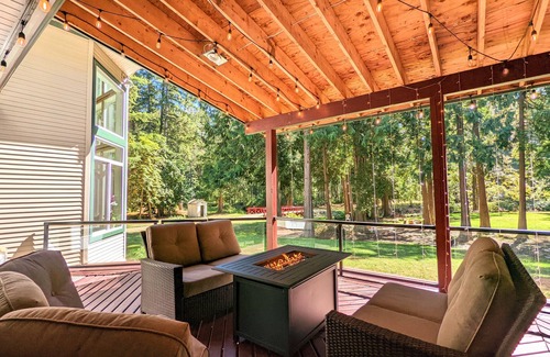 Langley Casa | Stunning forest estate - perfect getaway or gorgeous venue minutes from the city