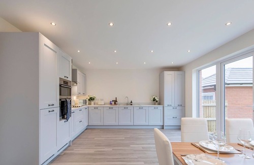 Castle Donington Casa | Stunning Four Bed Home | Free Parking and Wi-Fi