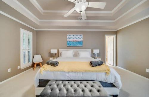 Far North Dallas Casa | Stunning Gables House Basketball Court