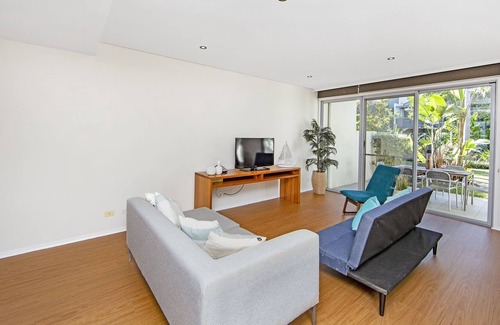 Magenta Shores Casa | Stunning garden view townhouse at Magenta