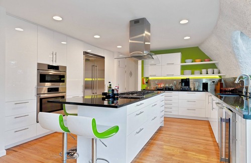 Centennial Casa | Stunning geodome with Indoor Pool and Hot Tub! Minutes from the heart of Denver.