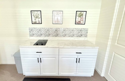 Pumpkin Center Apartamento | Stunning guest suite in Southwest Bakersfield
