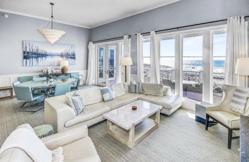 WaterSound Beach Apartamento | STUNNING GULF VIEWS - 3BR WaterSound Condo #426A - Steps to Beach and Pool condo