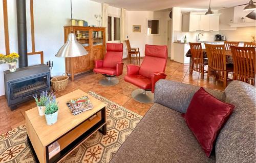 Prades-sur-Vernazobre Casa | Stunning Home In Prades Sur Vernazobre