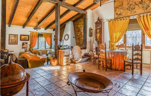 Valverde de Leganés Casa | Stunning Home In Valverde De Leganés
