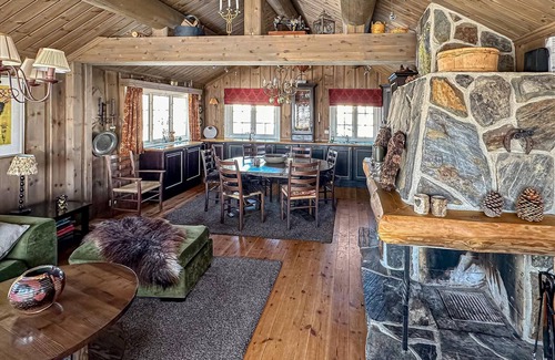 Oystre Slidre Casa | Stunning home in Beitostølen with sauna