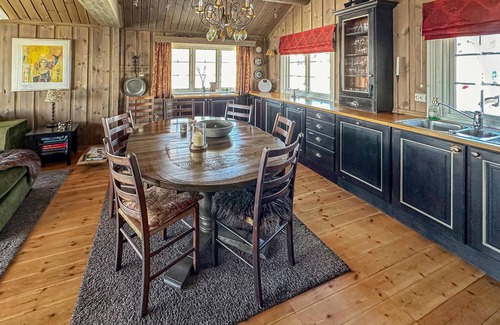 Oystre Slidre Casa | Stunning home in Beitostølen with sauna