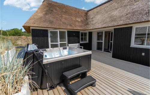 Blavand Casa | Stunning Home In Blåvand With Sauna